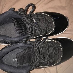 Jordan 11s  space jam